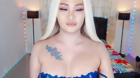 KYLIE BELLA  TS online show from 06.19.26