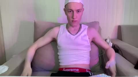 Travis online show from 04.10.26