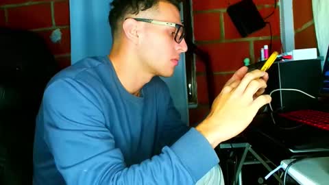 TRAVIS. online show from 02.23.26