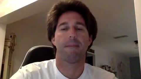 Snapshot of traviskenn chatting on 10.31.25 TravisKenn online show from 10.31.25