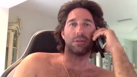 Snapshot of traviskenn chatting on 02.17.26 TravisKenn online show from 02.17.26