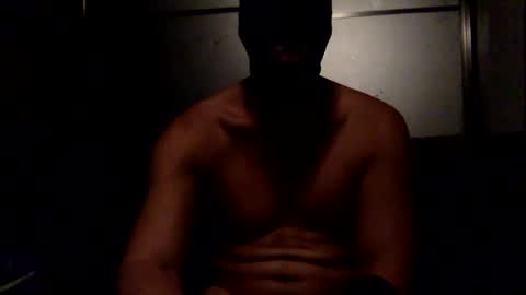 Snapshot of travisvalentino chatting on 11.08.25 TravisValentino online show from 11.08.25