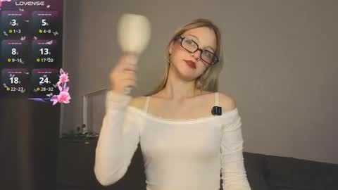 traxzbabe online show from 07.12.26
