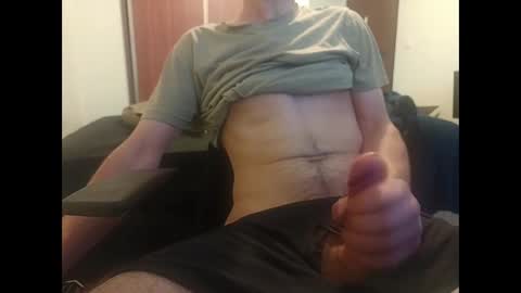 Snapshot of trayner9 chatting on 03.11.25 trayner9 online show from 03.11.25