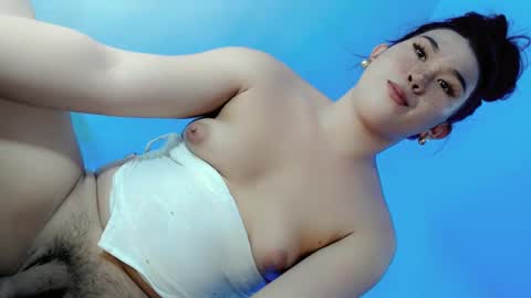 Snapshot of treatmelikeababe chatting on 01.08.25 YOUR SLUT online show from 01.08.25