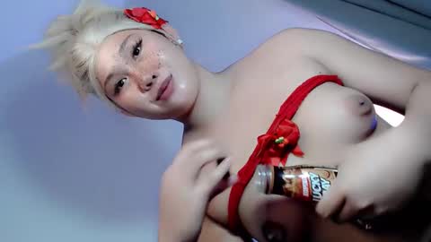 Snapshot of treatmelikeababe chatting on 09.30.25 YOUR SLUT online show from 09.30.25