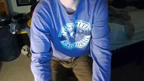 Snapshot of treehugger1710 chatting on 12.02.25 treehugger1710 online show from 12.02.25