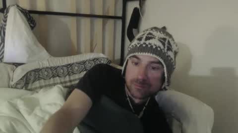 TreeHugger queer online show from 11.23.25