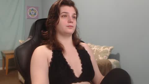 TreeJeanne online show from 12.24.24