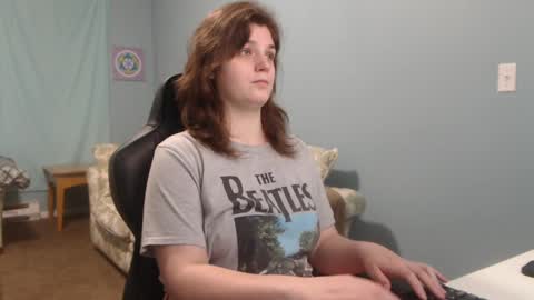 TreeJeanne online show from 01.04.25