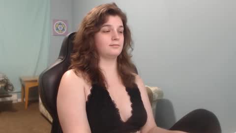 TreeJeanne online show from 02.23.25