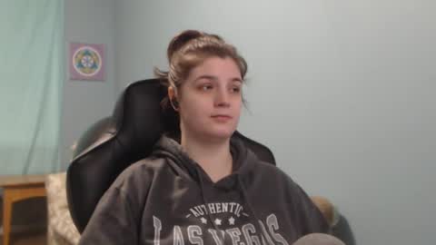 TreeJeanne online show from 03.11.25