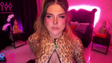 Jade online show from 02.10.25