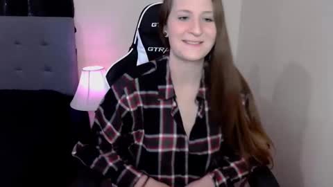 tressabelle online show from 11.25.25