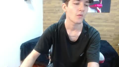 Snapshot of trevor_mob chatting on 05.14.26 trevor_mob online show from 05.14.26