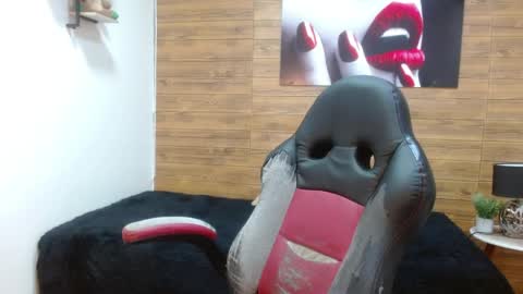 Snapshot of trevor_mob chatting on 05.22.26 trevor_mob online show from 05.22.26