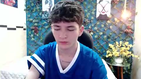 Snapshot of trevor_mob chatting on 06.26.26 trevor_mob online show from 06.26.26