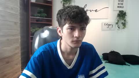 Snapshot of trevor_mob chatting on 07.15.26 trevor_mob online show from 07.15.26