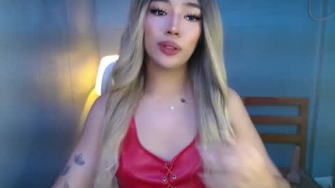 trexie_fucks15 online show from 12.21.25