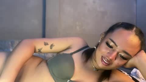 trexie_fucks15 online show from 06.29.26