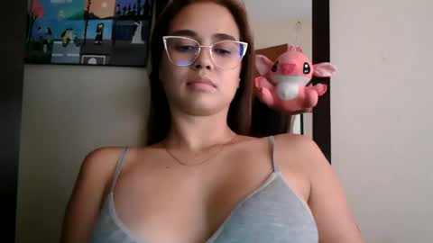 triana_bell online show from 06.18.26