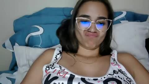triana_bell online show from 06.22.26