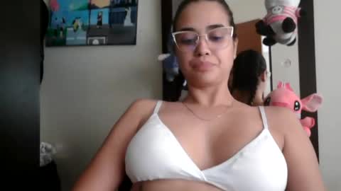 triana_bell online show from 07.28.26