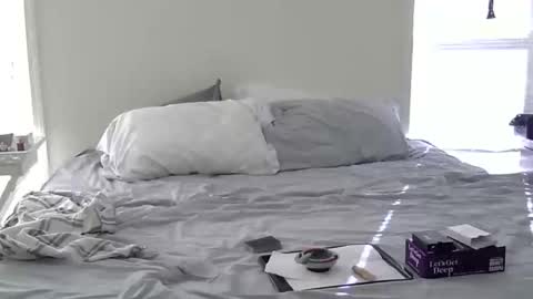 Snapshot of trickquestion chatting on 10.16.25 trickquestion online show from 10.16.25