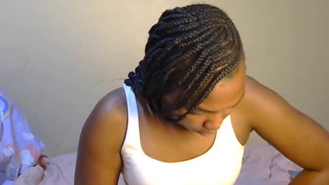 trina_z online show from 07.25.26