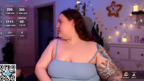 Snapshot of trinititi chatting on 12.13.24 Tina online show from 12.13.24