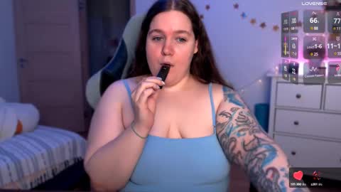 Snapshot of trinititi chatting on 02.27.25 Tina online show from 02.27.25