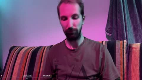 Snapshot of triplestripes chatting on 09.12.25 SibSab online show from 09.12.25