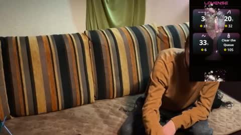 Snapshot of triplestripes chatting on 02.04.26 SibSab online show from 02.04.26