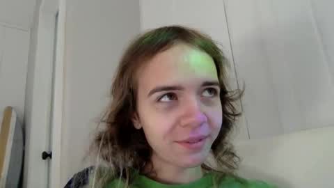 trippybb222 online show from 12.04.25