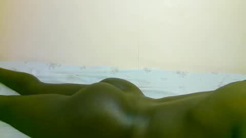 Tris6 online show from 12.13.25