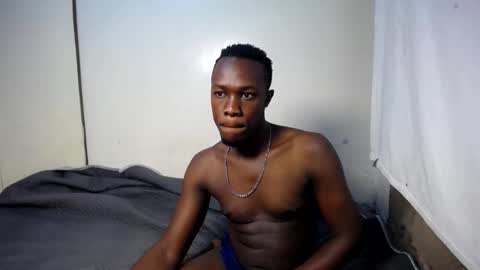 Trisboo5 online show from 01.05.25