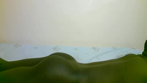 Snapshot of trisboo5 chatting on 12.13.25 Trisboo5 online show from 12.13.25