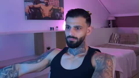 Snapshot of tristangreyaura chatting on 03.10.26 Trystan Grey online show from 03.10.26