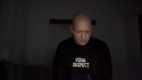 Snapshot of tritonspace chatting on 09.16.25 Triton online show from 09.16.25