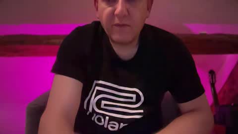 Snapshot of tritonspace chatting on 11.08.25 Triton online show from 11.08.25