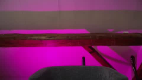 Snapshot of tritonspace chatting on 11.11.25 Triton online show from 11.11.25