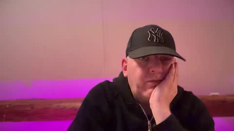 Snapshot of tritonspace chatting on 03.11.26 Triton online show from 03.11.26