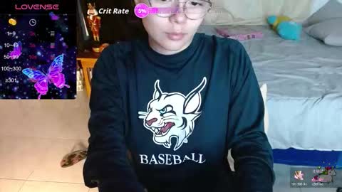 Kitty online show from 12.19.25