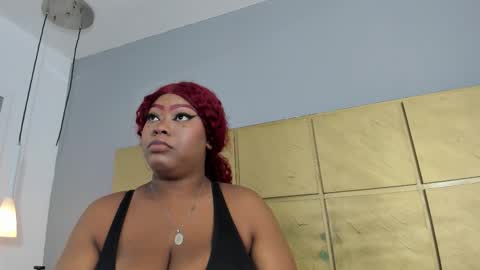 Snapshot of trixiemar1 chatting on 11.16.25 trixiemar1 online show from 11.16.25