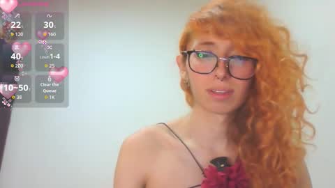 Trixy Rose online show from 11.16.25