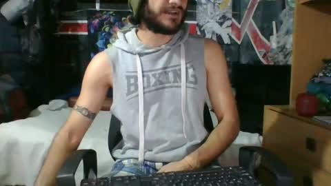 Snapshot of trizquelmen chatting on 02.04.25 Andrew online show from 02.04.25