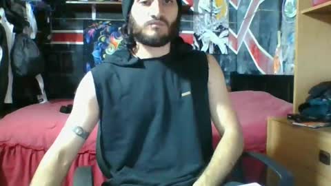 Snapshot of trizquelmen chatting on 10.13.25 Andrew online show from 10.13.25