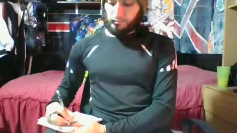 Snapshot of trizquelmen chatting on 10.29.25 Andrew online show from 10.29.25