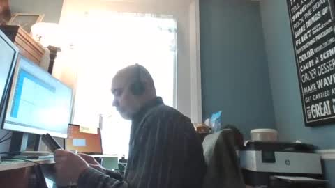 Snapshot of trodgers136 chatting on 01.15.25 TRodgers online show from 01.15.25