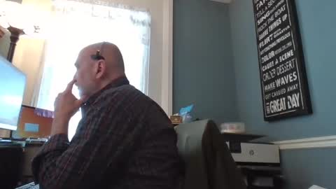 Snapshot of trodgers136 chatting on 02.19.25 TRodgers online show from 02.19.25